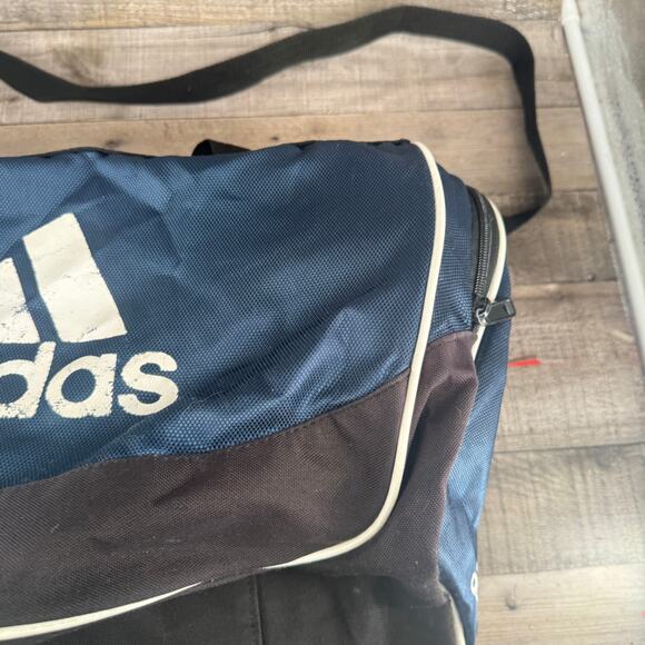 Adidas Soccer Duffle Bag Shoulder Carrier Defender Series - Picture 8 of 12